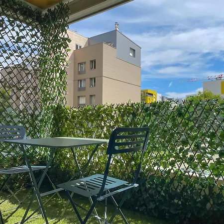 Splendid Modern Duplex With 4 Bedrooms, Very Close To Paris, Metro 