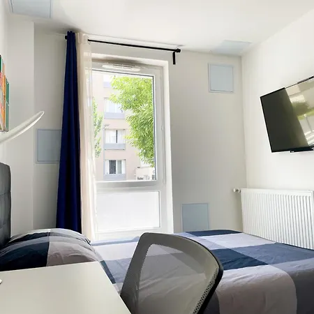 Splendid Modern Duplex With 4 Bedrooms, Very Close To Paris, Metro 